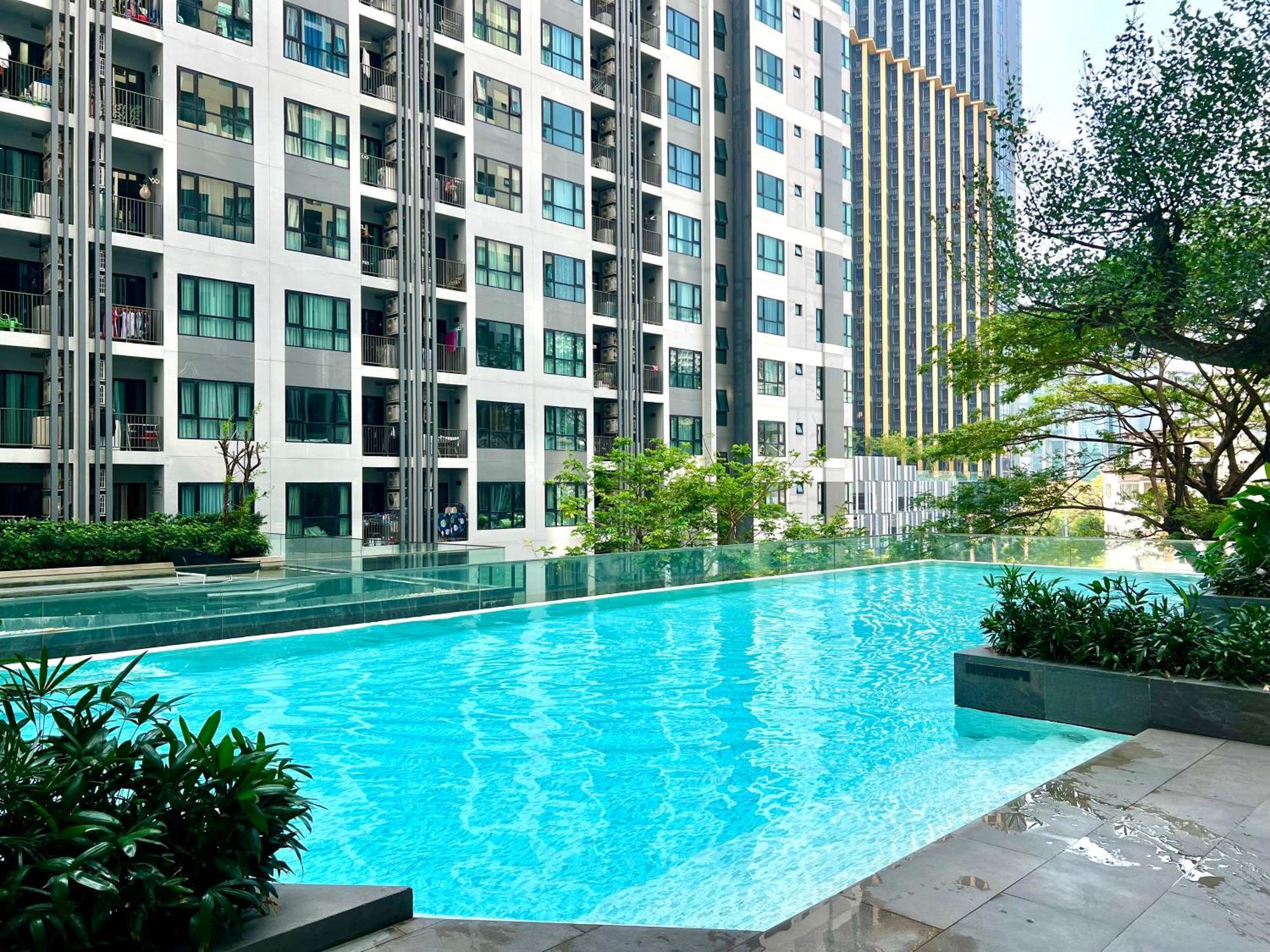 Sea View Pattaya Beach @The Base Central Pattaya Exterior photo